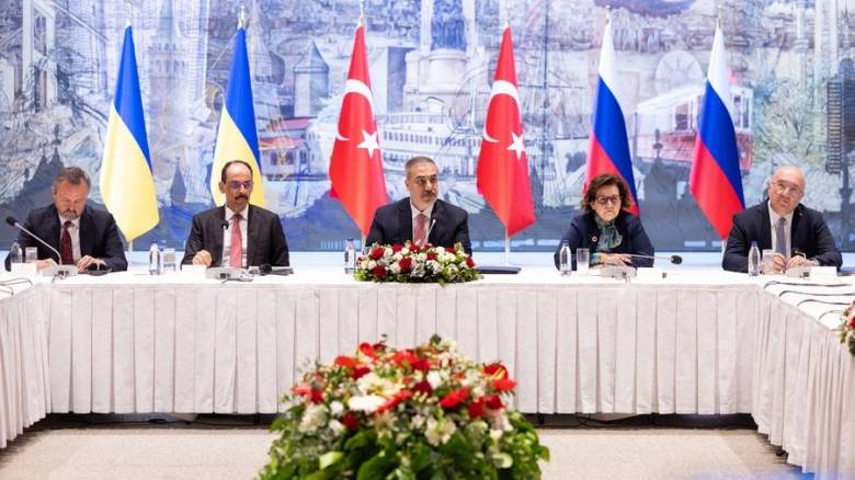 Διπλωματικός πυρετός για τον β' γύρο των διαπραγματεύσεων Ρωσίας - Ουκρανίας στην Κωνσταντινούπολη