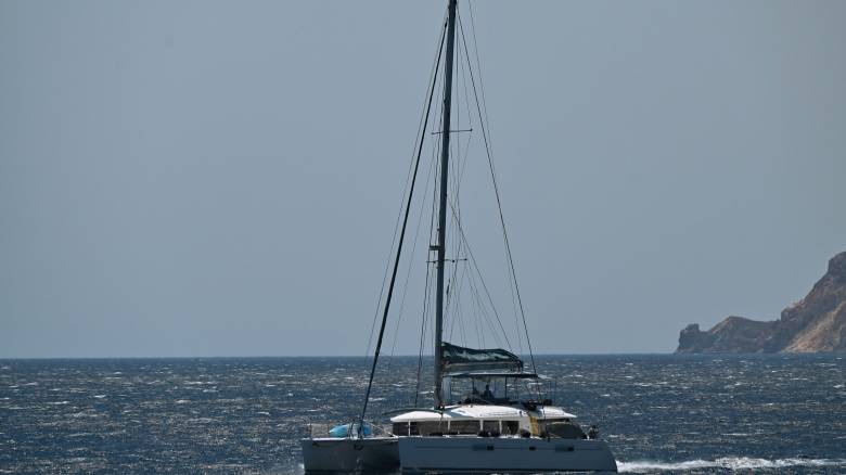 Βλάβη σε ιστιοφόρο στην Κάλυμνο - Συνδρομή σε Γάλλο επιβάτη