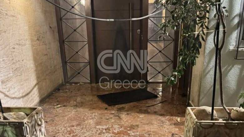 Επίθεση με γκαζάκια στο σπίτι του πρώην προέδρου του ΕΟΔΑΣΑΑΜ
