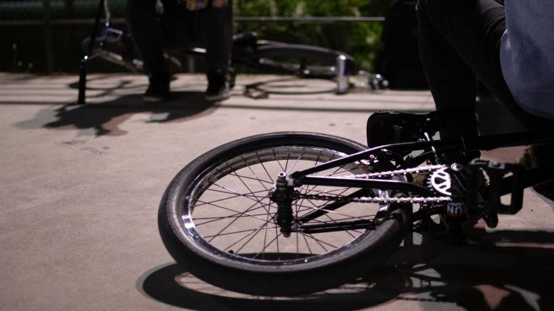 Πάτρα: Στο νοσοκομείο 16χρονος ποδηλάτης που παρασύρθηκε από ΙΧ