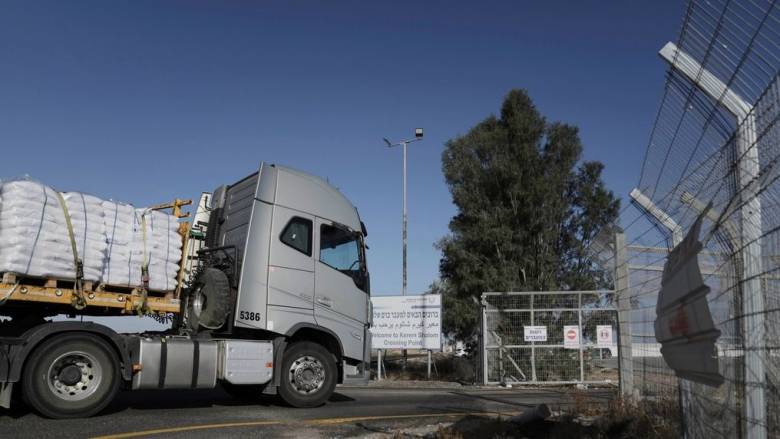 Άδεια για την είσοδο περίπου 100 φορτηγών στη Λωρίδα της Γάζας πήρε ο ΟΗΕ