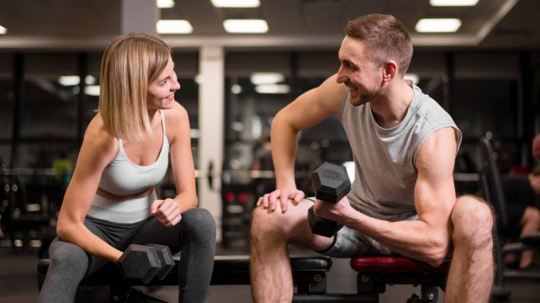 Ποιοι ωφελούνται περισσότερο από τη γυμναστική, οι άνδρες ή οι γυναίκες; Η επιστήμη απαντά