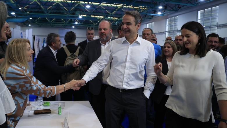 Μητσοτάκης στην 44η «Ημέρα Καριέρας»: Η γενιά του brain drain μετατρέπεται σε γενιά του brain gain