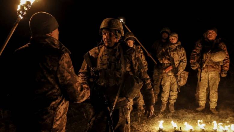 Πόλεμος παρασκηνίου για την Ουκρανία: Οι όροι της Μόσχας και ο φόβος κλιμάκωσης υπό τη «σιωπή» Τραμπ