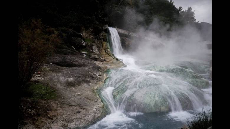 Επίδομα λουτροθεραπείας: Ποιοι το δικαιούνται ποια δικαιολογητικά χρειάζονται