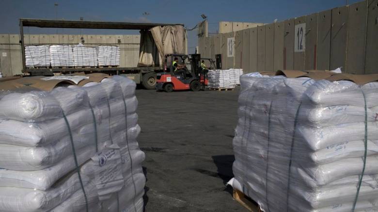 Ισραήλ: 170 φορτηγά με ανθρωπιστική βοήθεια πέρασαν σήμερα στη Γάζα