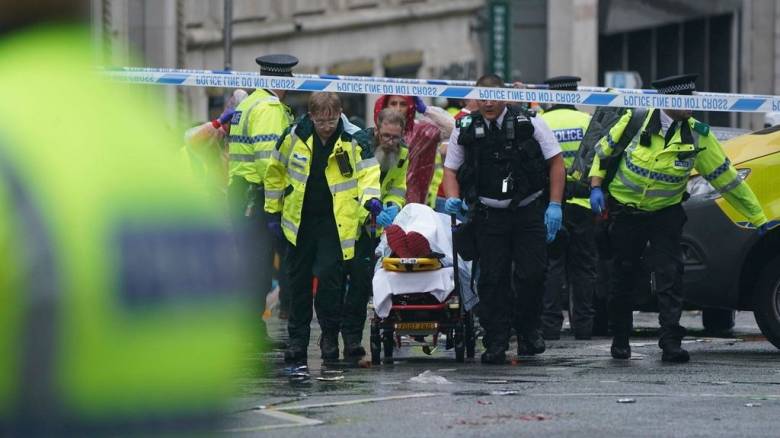 Στάρμερ: «Οι σκηνές στο Λίβερπουλ είναι φρικτές - Ακόμη διερευνάται το περιστατικό»