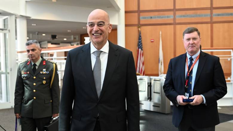 Επίσκεψη Δένδια στη Βοστώνη και στο Εργαστήριο Lincoln του ΜΙΤ