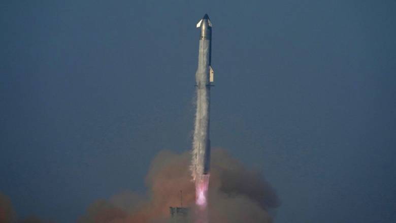 Aπέτυχε η εκτόξευση του Starship της SpaceX – Ο πύραυλος βγήκε εκτός πορείας και διαλύθηκε