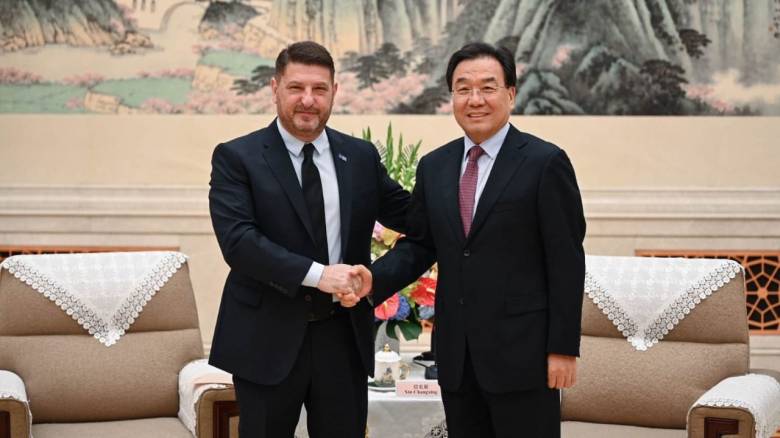 Χαρδαλιάς: Διευρύνουμε το δίκτυο αυτοδιοικητικής συνεργασίας με τα οικονομικά κέντρα της Κίνας