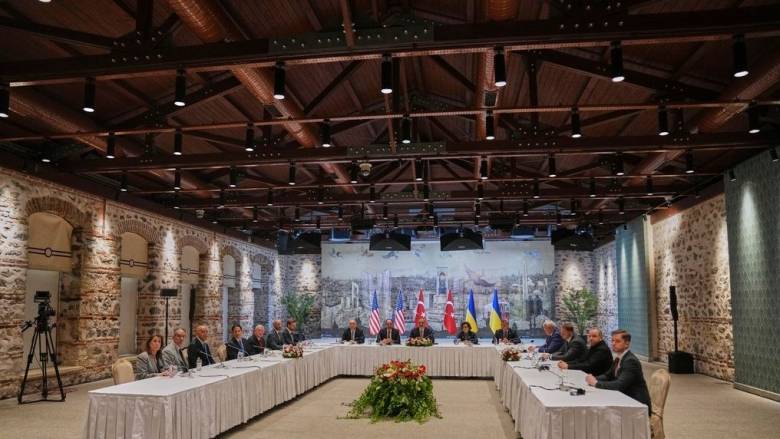 Γιατί η Μόσχα πιέζει το Κίεβο για νέες συνομιλίες στην Κωνσταντινούπολη - Ο παράγοντας Τραμπ