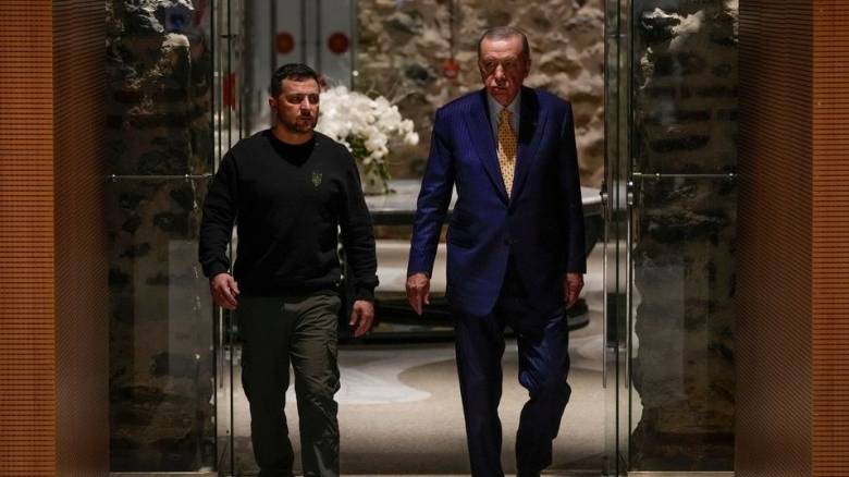 Τουρκία: Τηλεφωνική συνομιλία Ερντογάν με Ζελένσκι για το Ουκρανικό