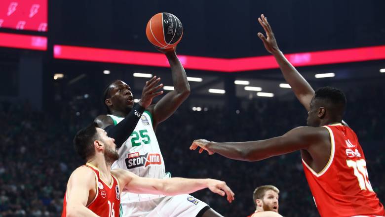 Παναθηναϊκός - Ολυμπιακός 80-68: Οι «πράσινοι» έκαναν το 1-0 στους τελικούς της Βasket League