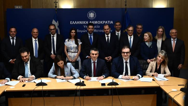 Επίσκεψη Πιερρακάκη στο ΤΕΕ με βασικό θέμα συζήτησης το στεγαστικό πρόβλημα