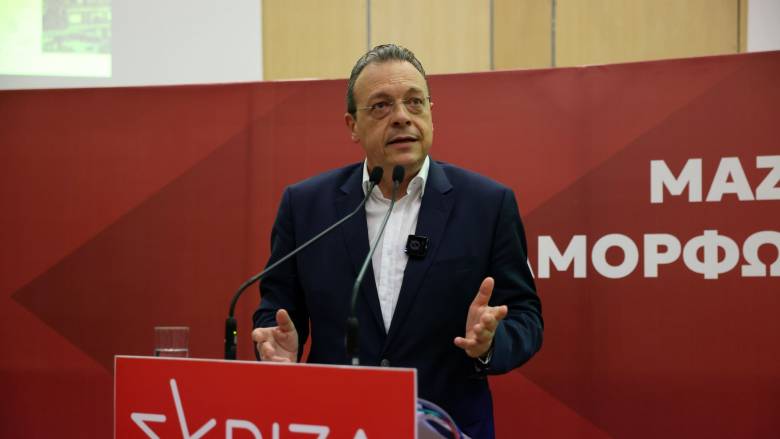 Ο Σωκράτης Φάμελλος παρουσίασε τις προτάσεις του ΣΥΡΙΖΑ για Στέγη, Δημογραφικό και Αποκέντρωση