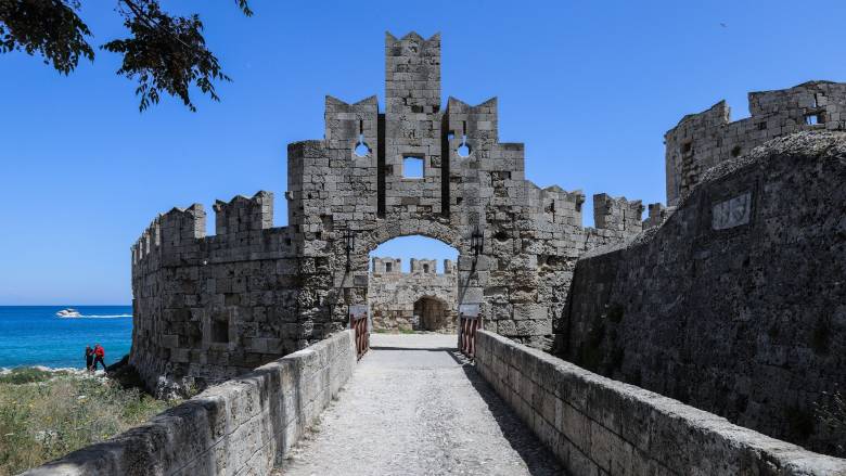 Μικρές ζημιές από τον σεισμό των 5,8 Ρίχτερ ανοικτά της Ρόδου - Σε εγρήγορση οι Αρχές