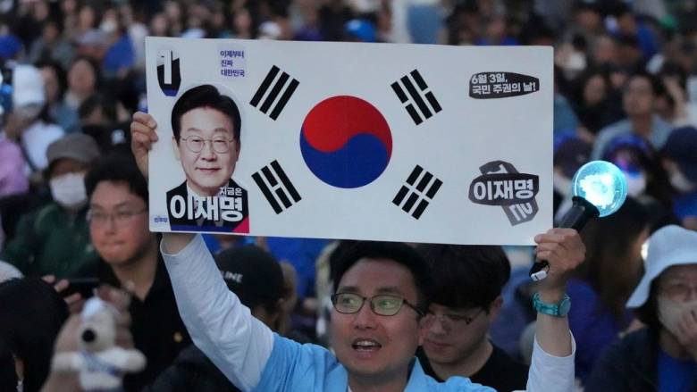 Νότια Κορέα - exit poll: Σαρωτική νίκη του υποψηφίου της κεντροαριστεράς στις προεδρικές εκλογές