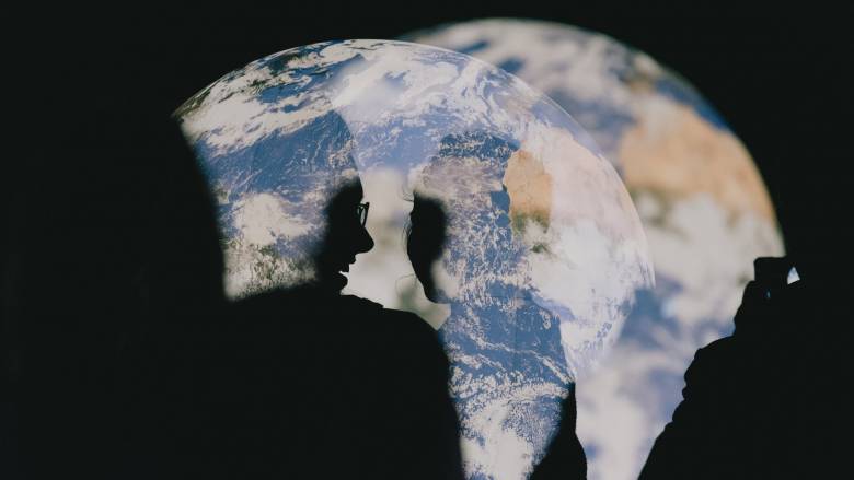 Ένας μετεωρίτης 4,6 εκατ. ετών «αμφισβητεί» τις θεωρίες για την προέλευση του νερού στη Γη