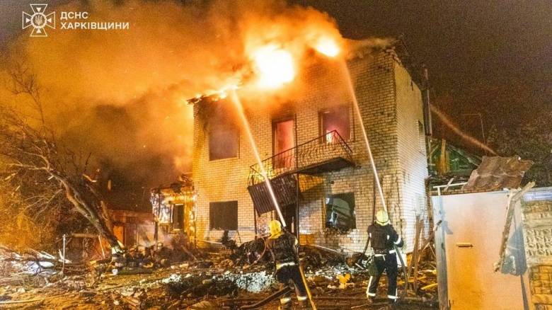 Νεκροί και τραυματίες από την πρωτοφανούς κλίμακας ρωσική επίθεση εναντίον του Χαρκόβου