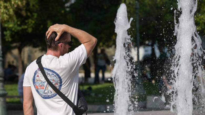 Καιρός: Στους 40 βαθμούς η θερμοκρασία σήμερα - Στα 6 μποφόρ οι άνεμοι