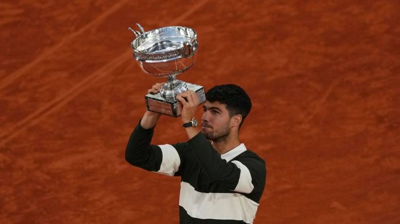 Ρολάν Γκαρός: Επική ανατροπή και δεύτερος σερί τίτλος από τον Αλκαράθ