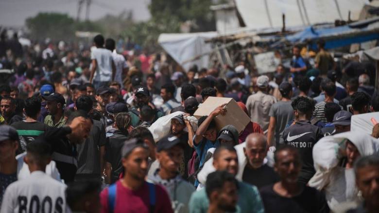 Γάζα: Ανεστάλη για μια ημέρα η διανομή βοήθειας- Η Χαμάς λεει τι θα προστατεύσει την βοήθεια του ΟΗΕ