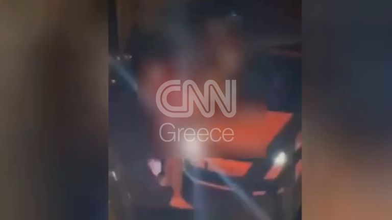 Κυψέλη: Ταυτοποιήθηκε και αναζητείται ο οδηγός που ξυλοκόπησε τον υπάλληλο καθαριότητας