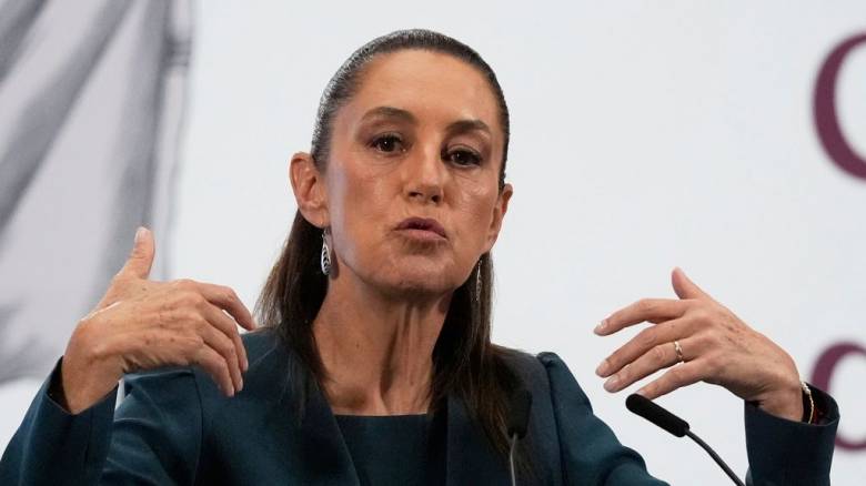 Λος Άντζελες: Η πρόεδρος του Μεξικού καταδικάζει τη βία και ζητεί σεβασμό στην αξιοπρέπεια