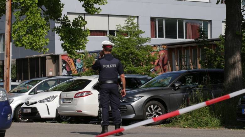 Ένα ακόμα άτομο υπέκυψε στα τραύματά του - Το σημείωμα αυτοκτονίας του δράστη στο σχολείο του Γκρατς