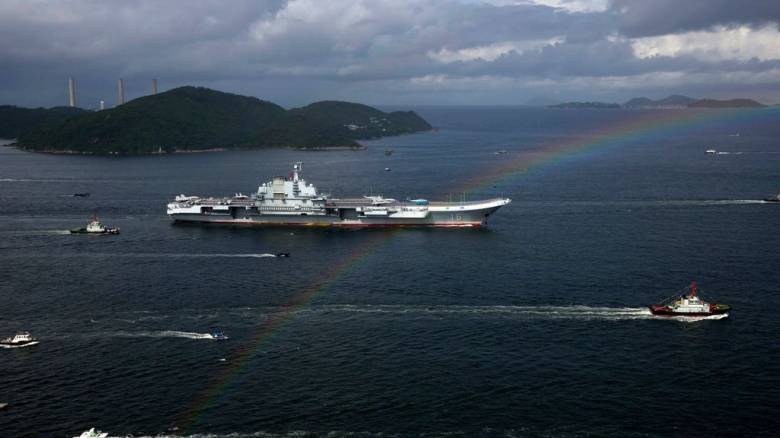 Δυο αεροπλανοφόρα της Κίνας επιχείρησαν για πρώτη φορά ταυτόχρονα στον Ειρηνικό