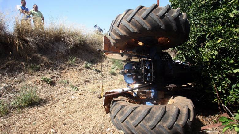 Τραγωδία στην Αργολίδα: Νεκρός 22χρονος από ανατροπή τρακτέρ