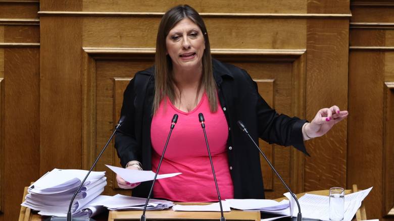 Ένωση Δικαστών και Εισαγγελέων κατά Κωνσταντοπούλου: «Εικόνες ντροπής στην αίθουσα του δικαστηρίου»