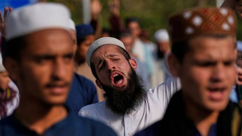 Όλο και πιο νέοι οι βίαιοι ισλαμιστές στη Γερμανία - Τι δείχνει έκθεση Ομοσπονδιακής Υπηρεσίας