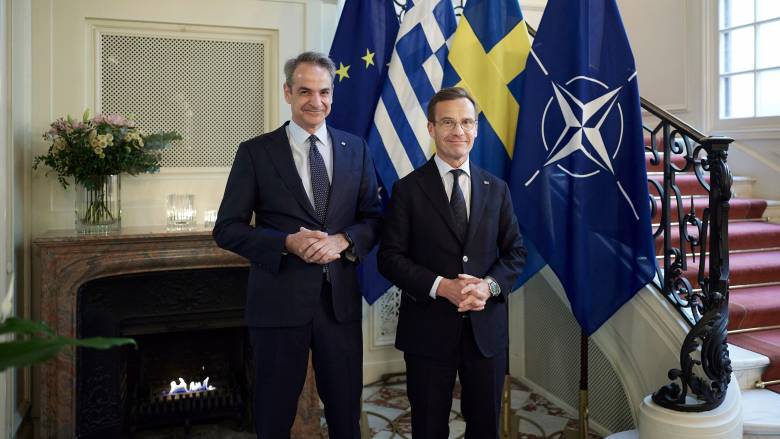 Μητσοτάκης από Σουηδία: «Χρειάζεται επιπλέον χρηματοδότηση για την ενίσχυση της ευρωπαϊκής άμυνας»