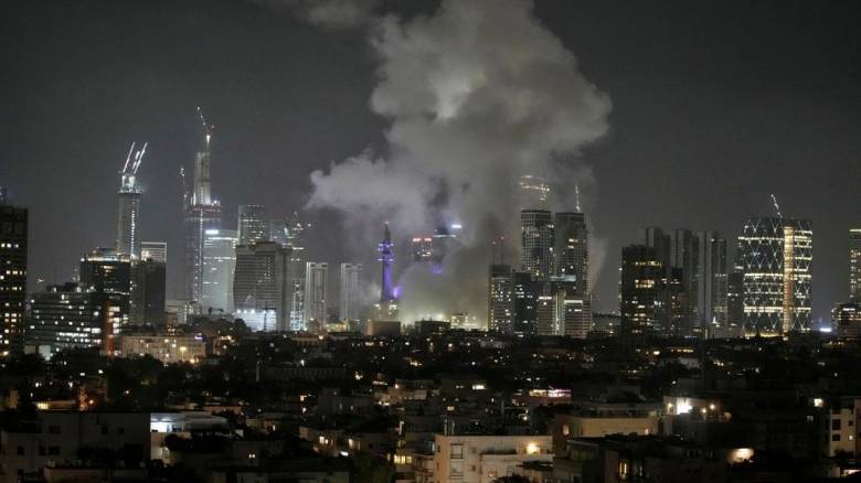 Ισραήλ: Σε εξέλιξη νέο κύμα πυραυλικών επιθέσεων από το Ιράν - ΙDF: «Μείνετε στα καταφύγια»