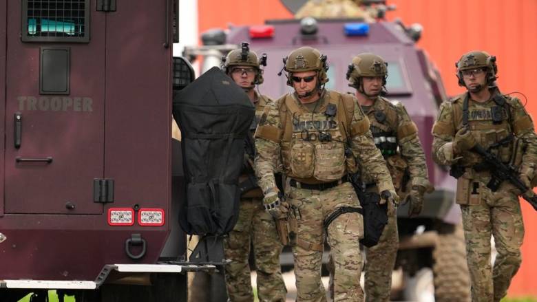 Ο δράστης της δολοφονίας του βουλευτή στη Μινεσότα προσπάθησε να σκοτώσει άλλους δύο