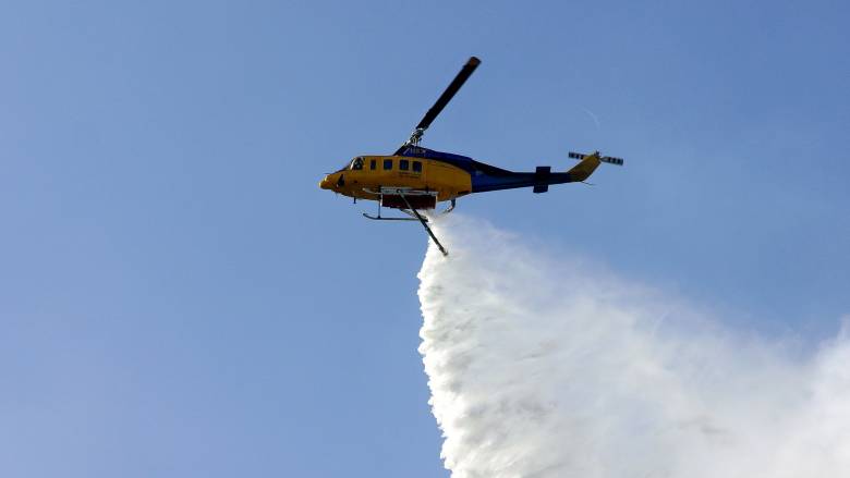 Φωτιά στη Χλόη Ροδόπης: Αυξήθηκαν τα εναέρια μέσα - Ήχησε το 112 για απομάκρυνση προς Κέχρο