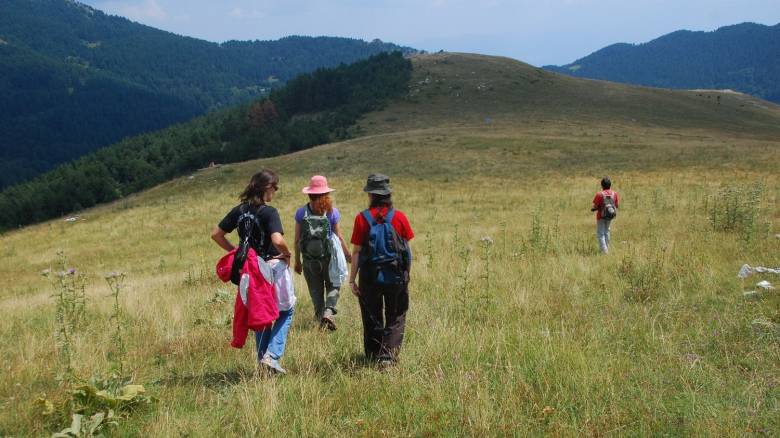 Οδηγός «επιβίωσης» πεζοπόρων σε προστατευόμενες περιοχές