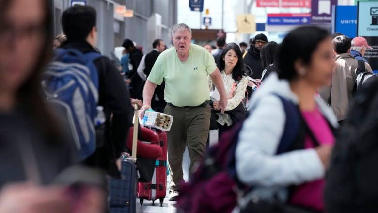 Σχέδιο για επαναπατρισμό 100.000 Ισραηλινών που έχουν εγκλωβιστεί στο εξωτερικό εκπονεί το Ισραήλ