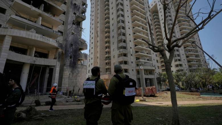 Ήχησαν οι σειρήνες στο Ισραήλ: Ακούγονται εκρήξεις σε Τελ Αβίβ και Ιερουσαλήμ