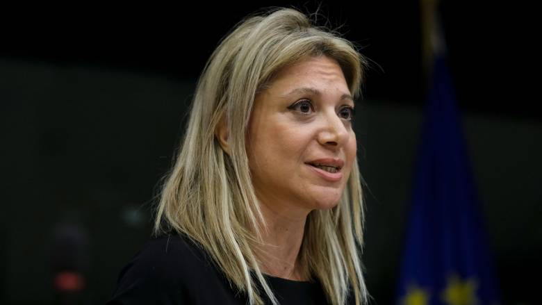Πολιτική κόντρα μετά τις καταγγελίες Καρυστιανού για απειλές σε βάρος της