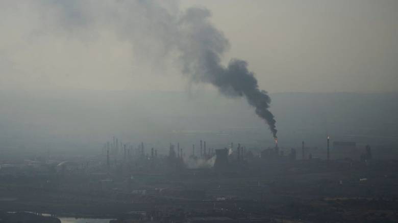 Έκλεισαν όλες οι εγκαταστάσεις διύλισης της Χάιφα μετά την ιρανική επίθεση