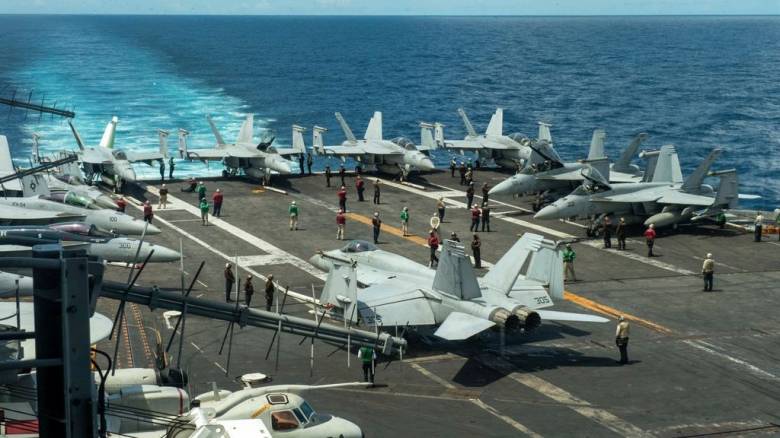 Κρίση στην Καραϊβική: O Tραμπ ανακοίνωσε καταστροφή ναρκοσκάφους που συνδέεται με τη Βενεζουέλα