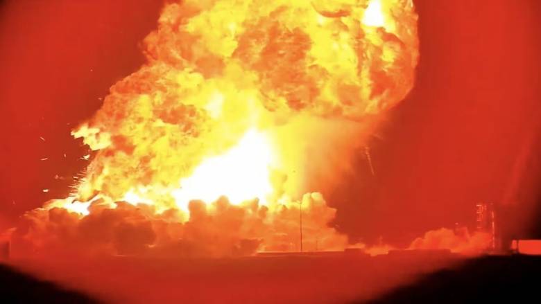 Πύραυλος Starship της Space X εξερράγη θεαματικά κατά τη διάρκεια δοκιμής στο Τέξας