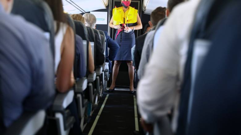 Αναστάτωση στο αεροδρόμιο Καλαμάτας: Αεροσκάφος προσέκρουσε σε εμπόδιο μετά την προσγείωση