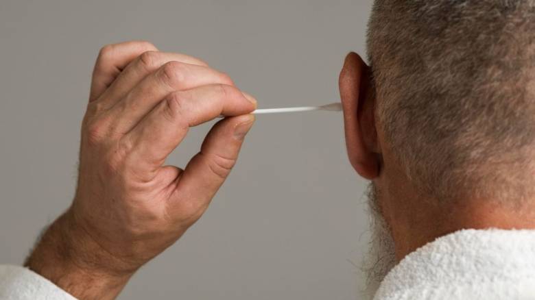 Σύστημα ΑΙ ανιχνεύει βιοδείκτες της νόσου Πάρκινσον στο κερί των αυτιών