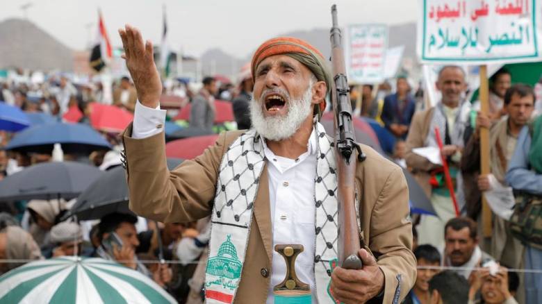 Χούθι: Θα χτυπήσουμε πλοία στην Ερυθρά Θάλασσα εάν οι ΗΠΑ εμπλακούν στον πόλεμο κατά του Ιράν