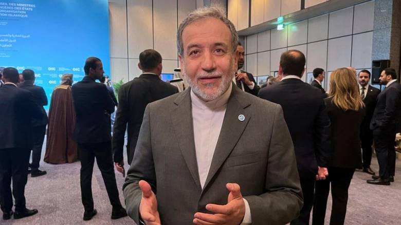 Αραγτσί: Τα στοιχεία δείχνουν ότι οι ΗΠΑ εμπλέκονται στις επιθέσεις κατά του Ιράν