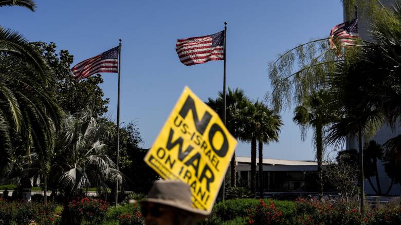 Εκεχειρία Τραμπ στη Μέση Ανατολή: «Παροπλισμένο» το Ιράν, φόβοι για νέο ισραηλινό μέτωπο στη Συρία