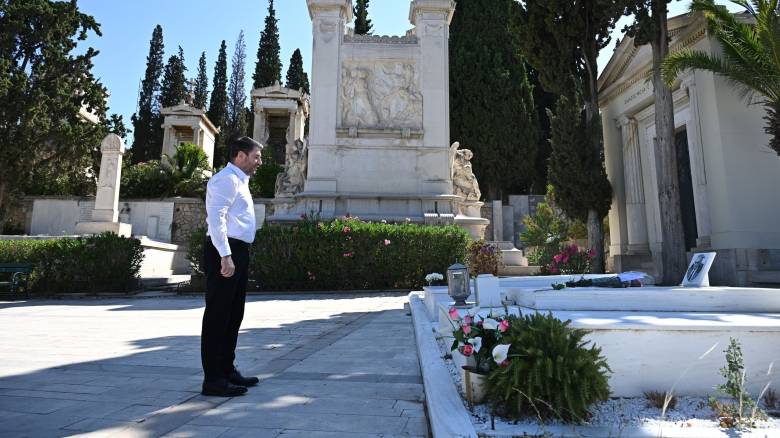Το μήνυμα του Νίκου Ανδρουλάκη για τα 29 χρόνια από τον θάνατο του Ανδρέα Παπανδρέου